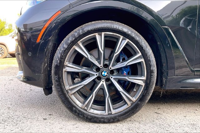 Used 2021 BMW X7 M50i w/ Executive Package AWD/4WD image 9
