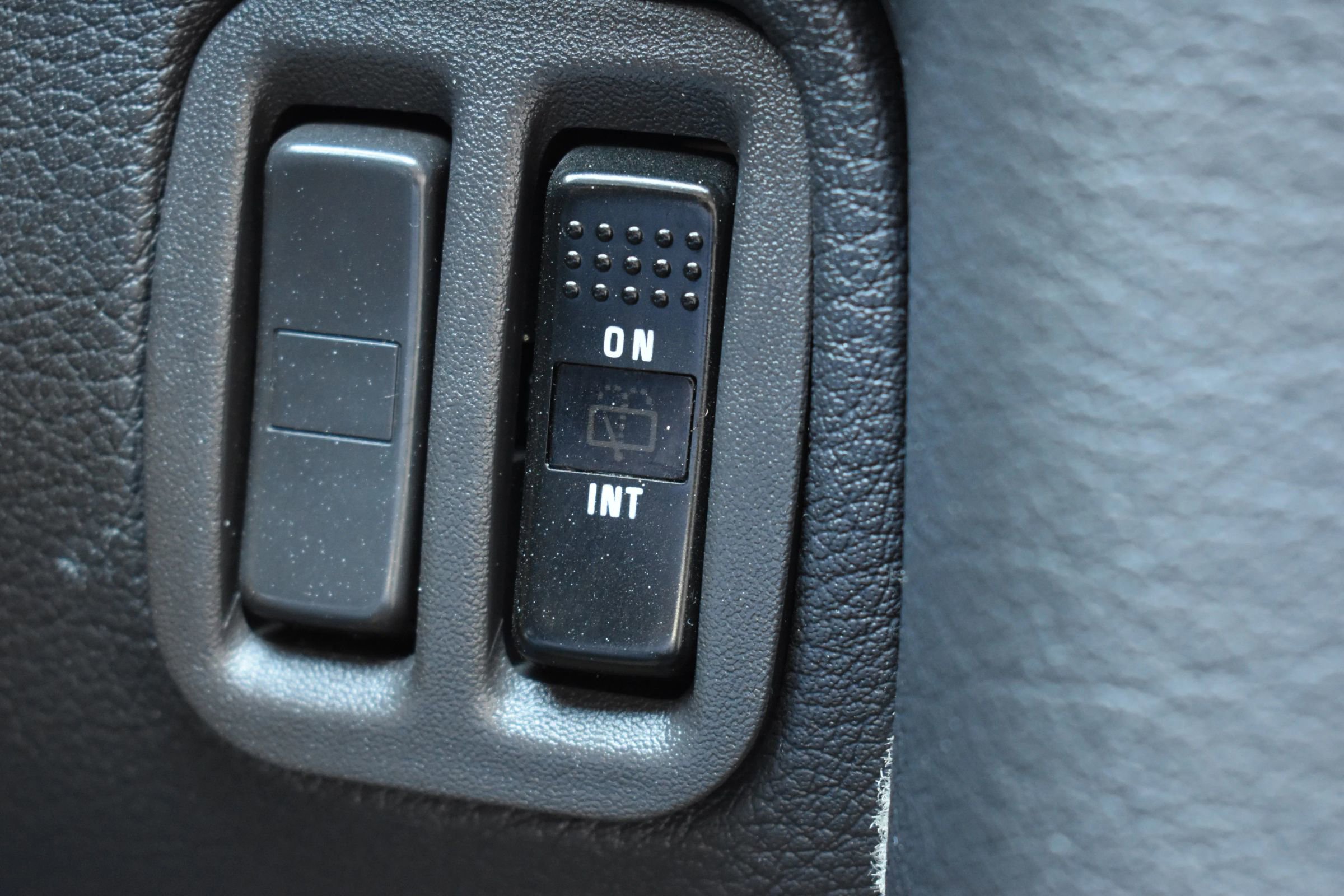 Used 1994 Mitsubishi 3000GT SL image 37