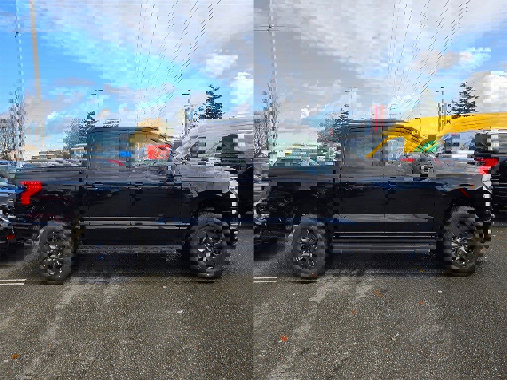 New 2025 Ford F150 Lightning Flash image 4