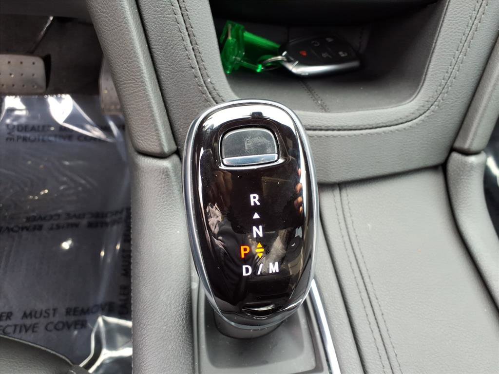 Certified 2022 Cadillac XT6 Luxury image 34