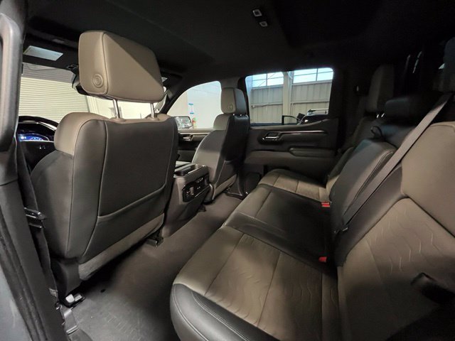 Used 2023 Chevrolet Silverado 1500 ZR2 w/ Technology Package AWD/4WD image 15