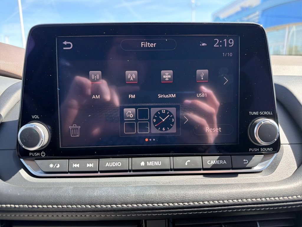 Used 2023 Nissan Rogue SL AWD/4WD image 21