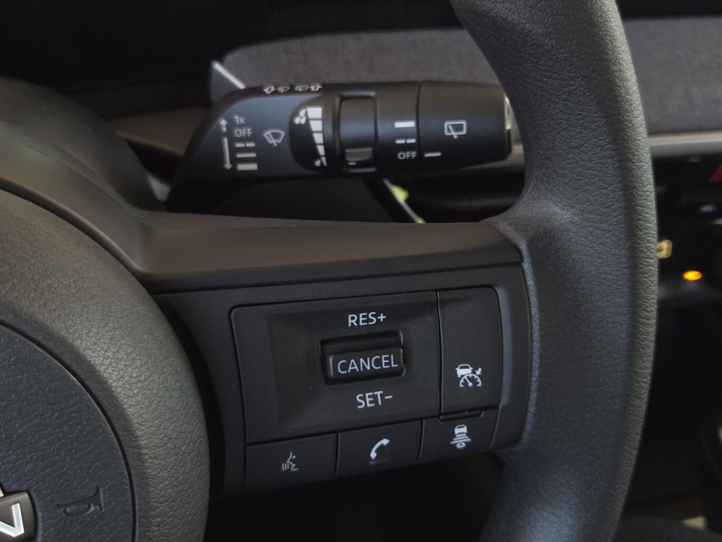 New 2026 Nissan Kicks SV image 6