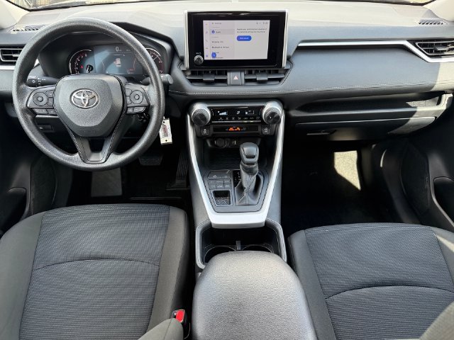 Used 2025 Toyota RAV4 LE AWD/4WD image 21