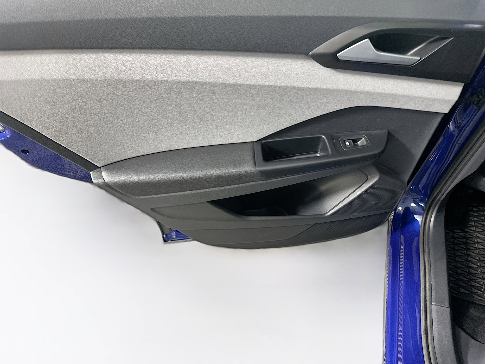 Used 2023 Volkswagen Taos S image 24