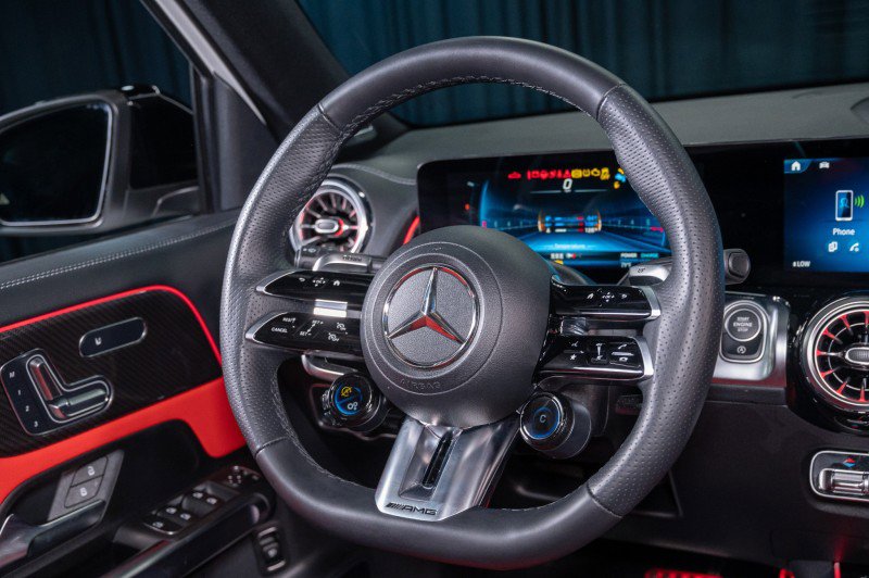 Certified 2026 Mercedes-Benz GLB 35 AMG 4MATIC image 18