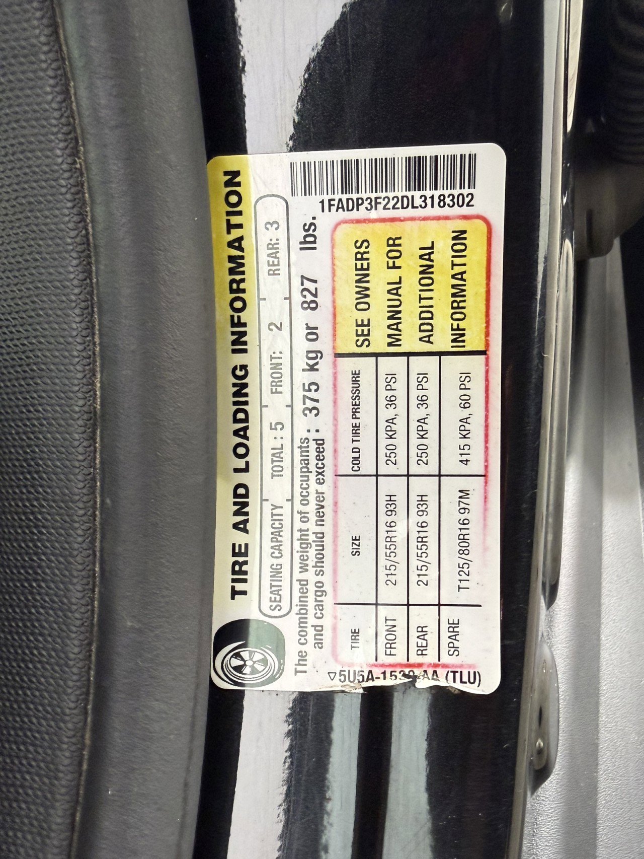 Used 2013 Ford Focus SE w/ SE Winter Pkg image 22