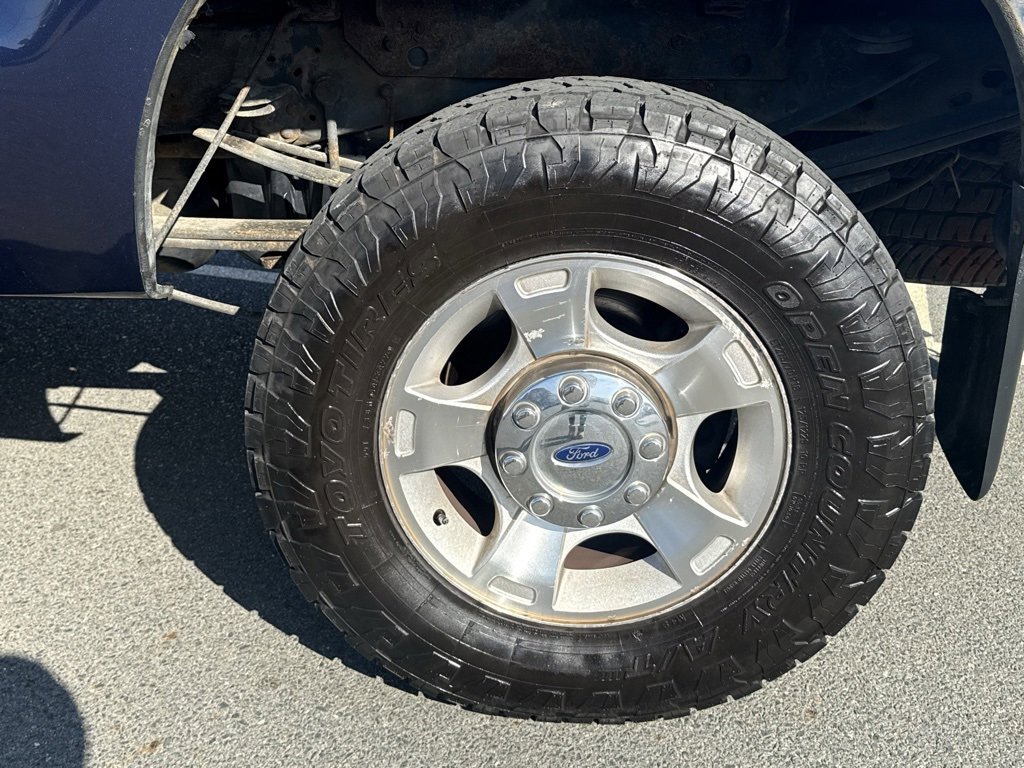 Used 2014 Ford F250 XLT w/ Snow Plow Prep Package image 10