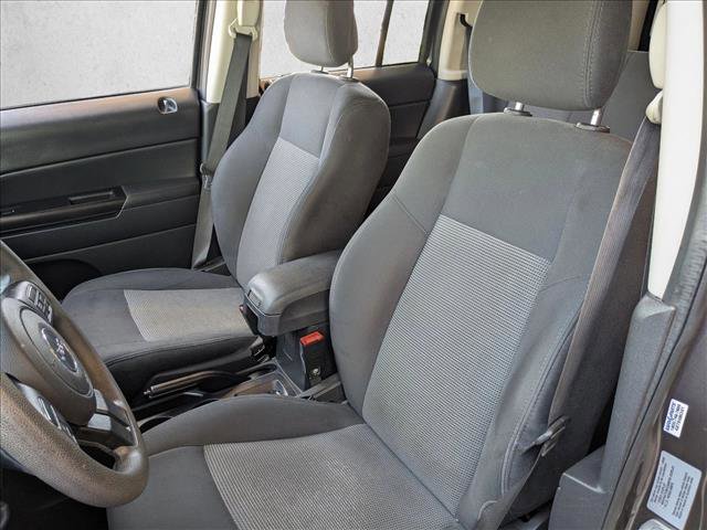 Used 2015 Jeep Patriot Sport w/ Power Value Group AWD/4WD image 13