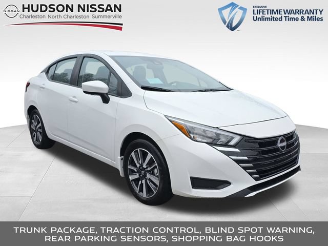 New 2025 Nissan Versa SV w/ Trunk Package
