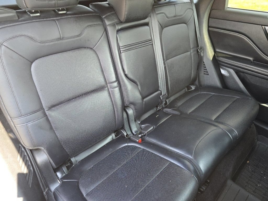 Used 2021 Lincoln Corsair AWD image 24