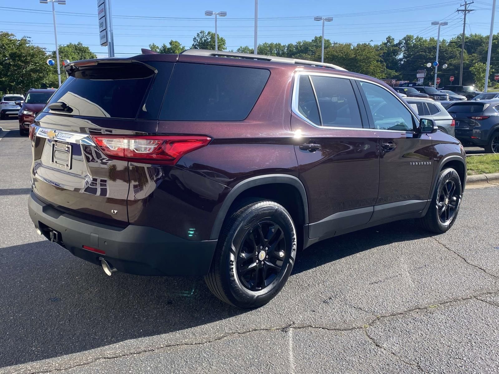 Used 2019 Chevrolet Traverse LT AWD/4WD image 7