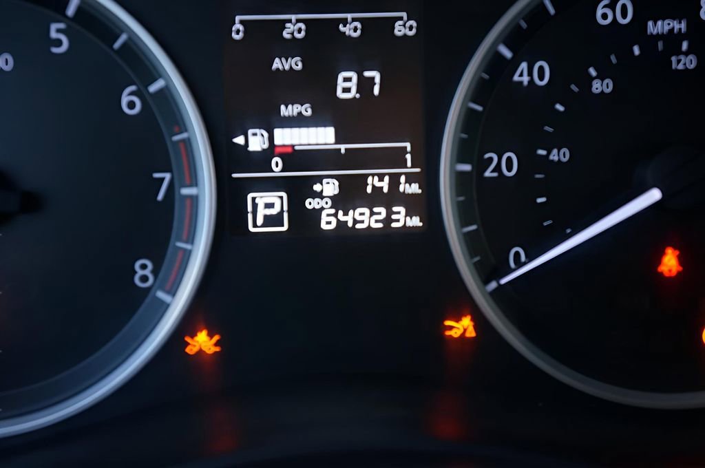 Used 2021 Nissan Kicks S FWD image 18