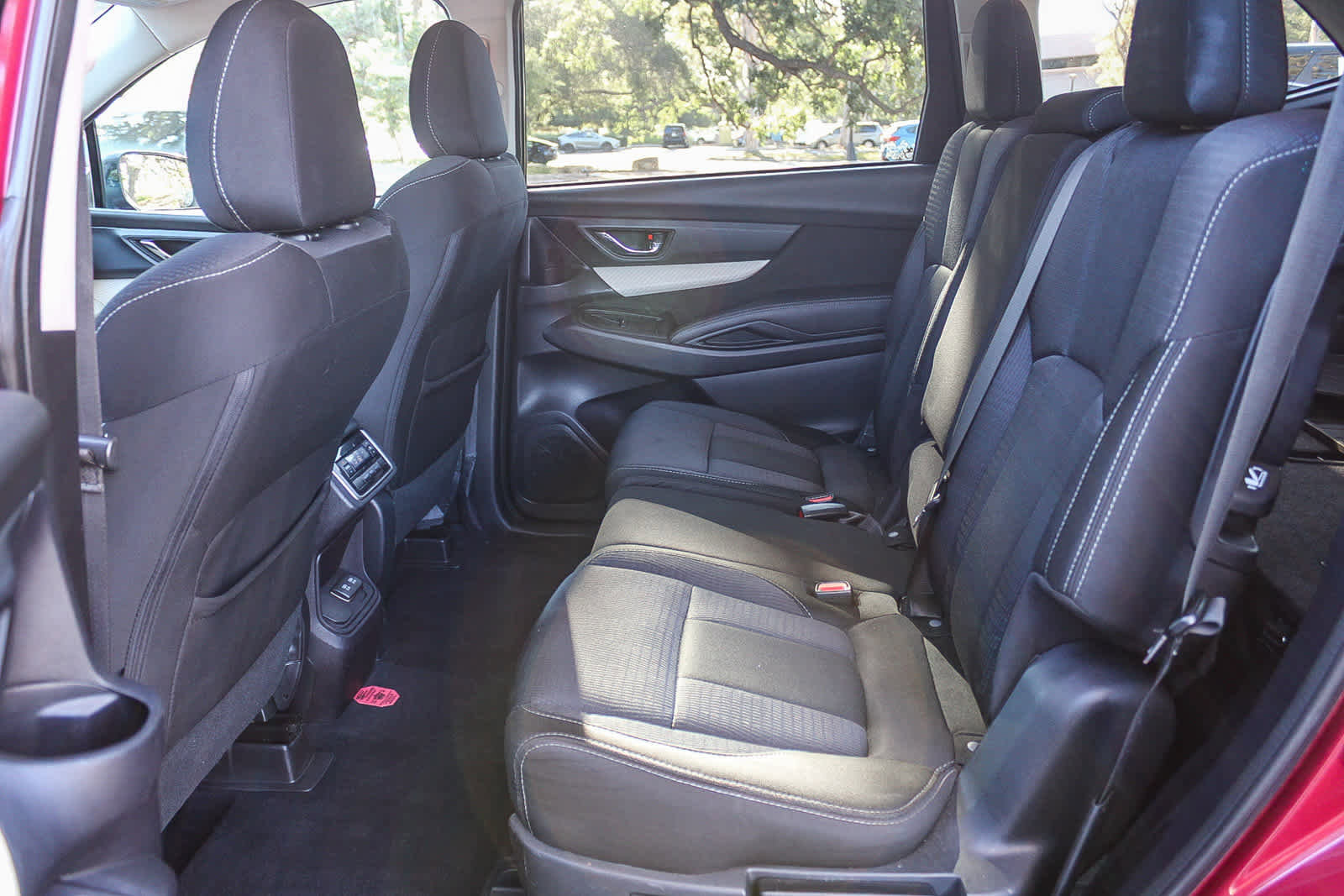 Used 2021 Subaru Ascent Premium w/ Convenience Package AWD/4WD image 14