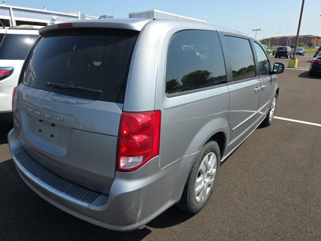 Used 2014 Dodge Grand Caravan SE w/ Quick Order Package 29E SE FWD image 4