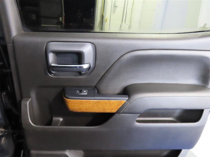 Used 2019 Chevrolet Silverado 3500 High Country w/ Duramax Plus Package image 22