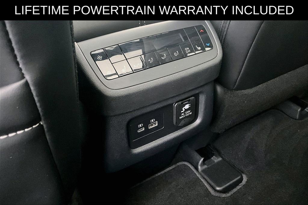 Used 2025 Nissan Pathfinder Platinum w/ Cargo Package image 32