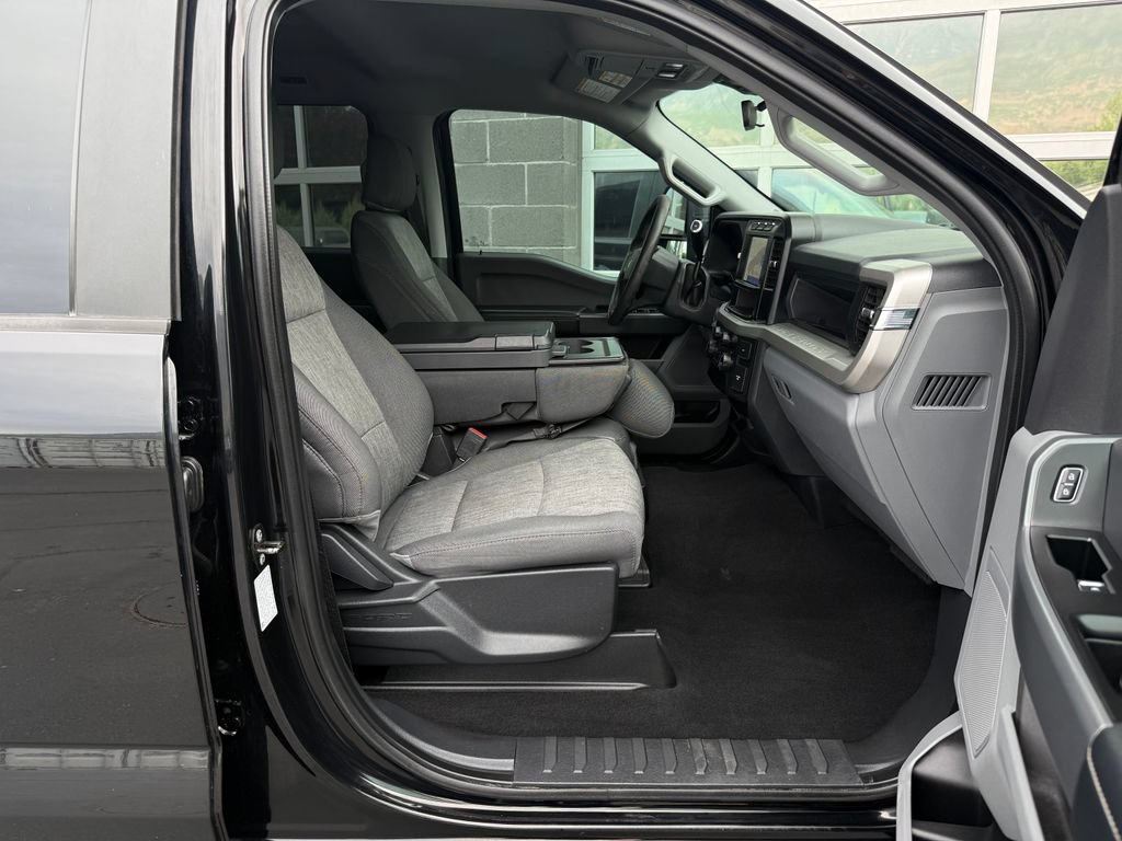 Used 2023 Ford F350 XL w/ STX Appearance Package AWD/4WD image 43