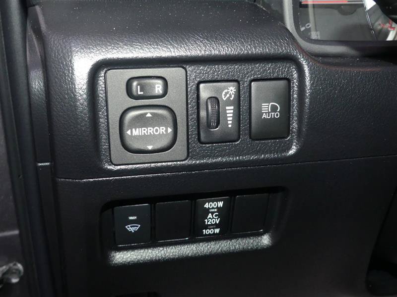 Used 2020 Toyota 4Runner Limited AWD/4WD image 29