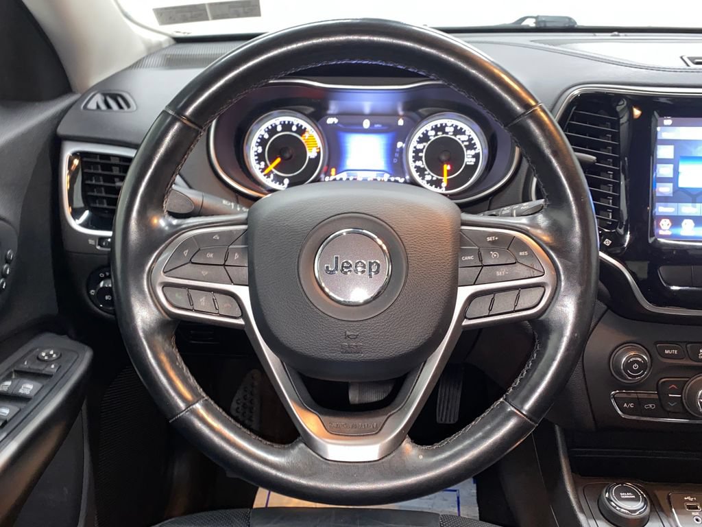 Used 2020 Jeep Cherokee Limited AWD/4WD image 27