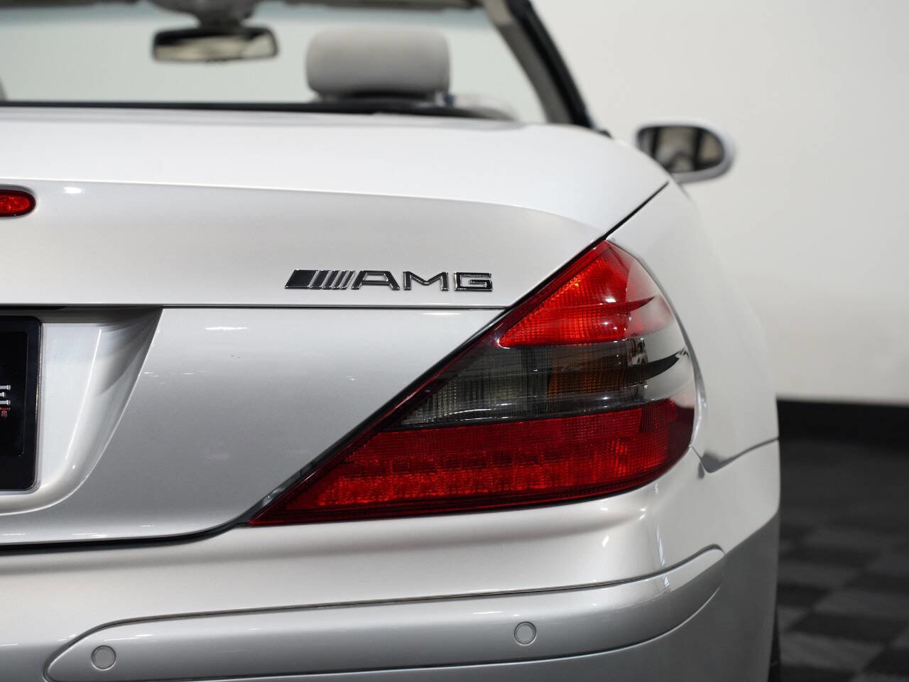 Used 2003 Mercedes-Benz SL 55 AMG image 18