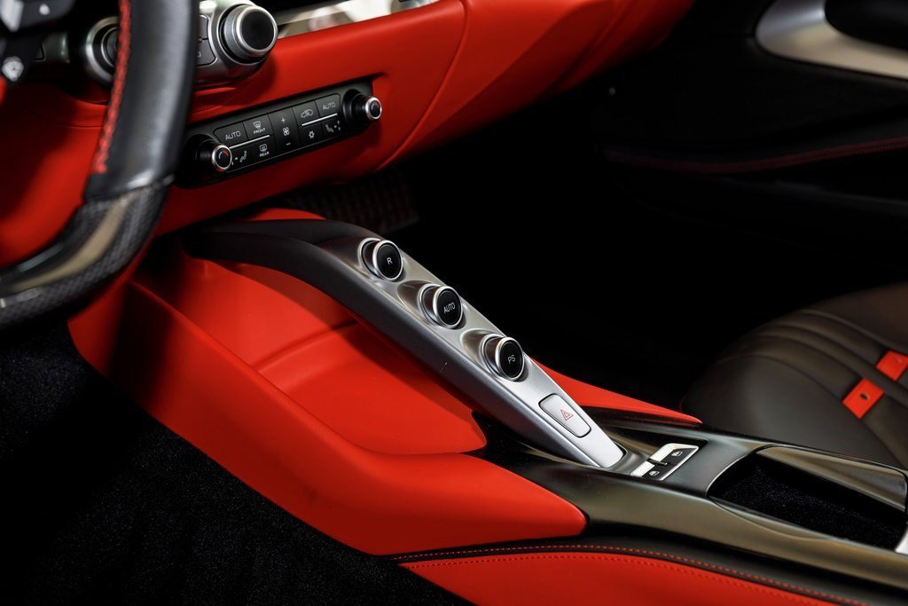 Used 2019 Ferrari 812 Superfast image 23