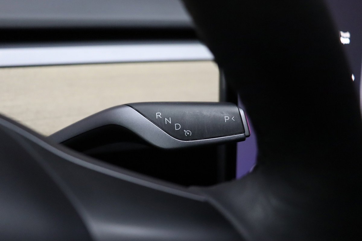 Used 2022 Tesla Model Y Long Range AWD/4WD image 33