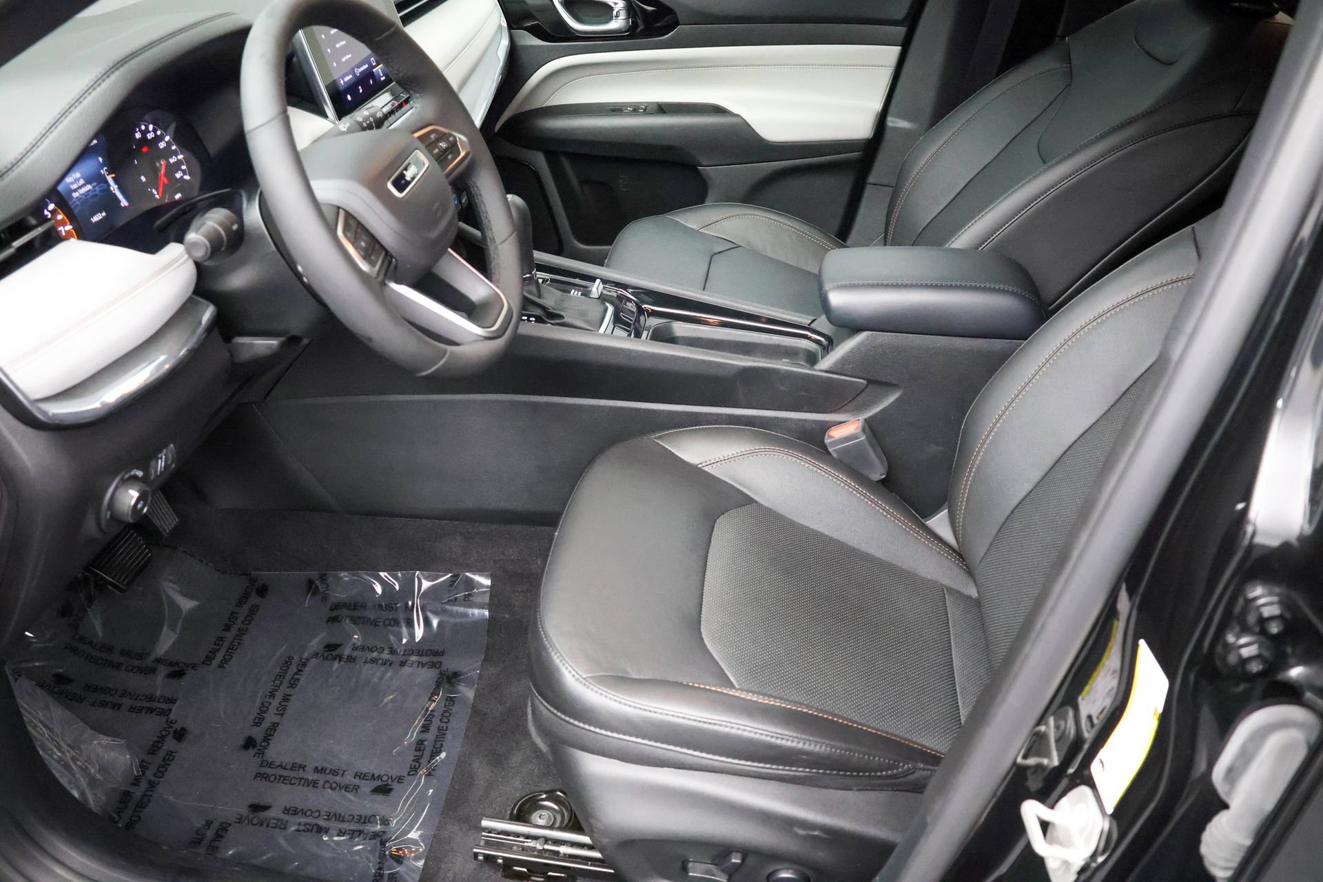 Used 2023 Jeep Compass Limited AWD/4WD image 6