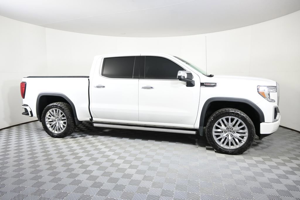Used 2019 GMC Sierra 1500 Denali w/ Denali Ultimate Package AWD/4WD image 9