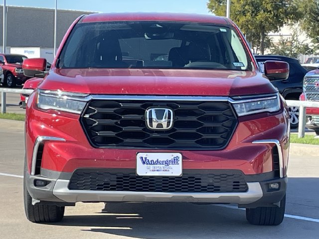 Certified 2025 Honda Pilot EX-L image 6