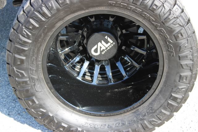 Used 2024 RAM 3500 Big Horn AWD/4WD image 17