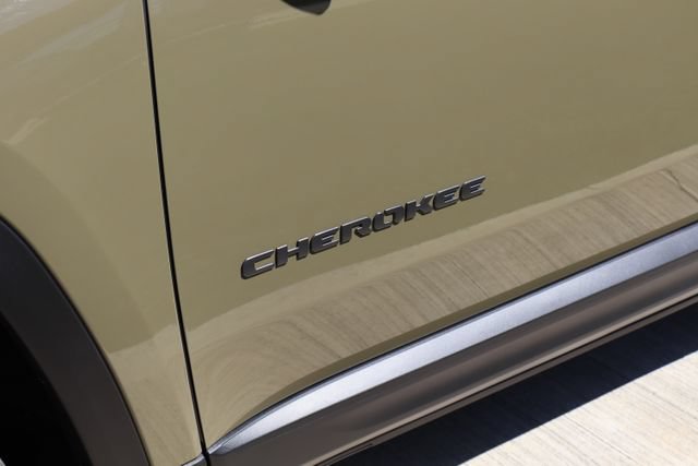 New 2026 Jeep Cherokee Limited AWD/4WD image 10