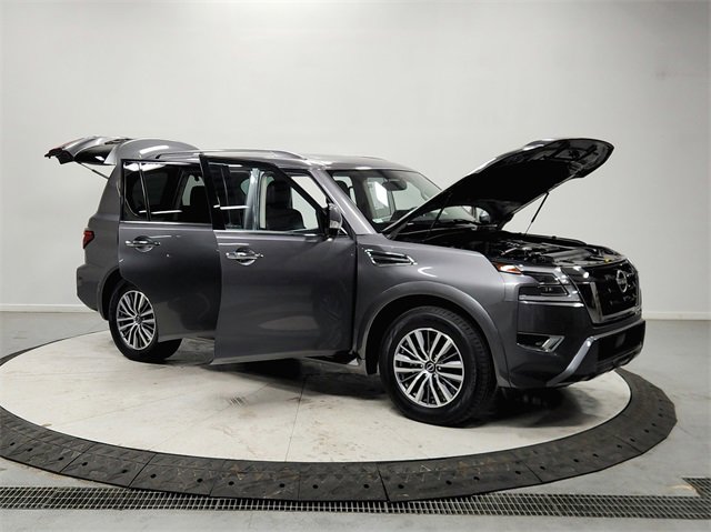 Used 2023 Nissan Armada SL image 9