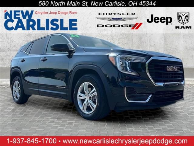 Used 2024 GMC Terrain SLE
