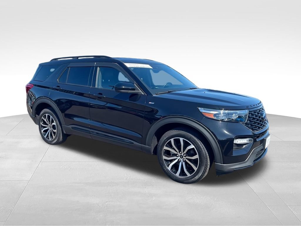 Used 2022 Ford Explorer ST-Line AWD/4WD image 2