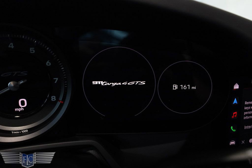 Used 2022 Porsche 911 50th Anniversary Edition image 38