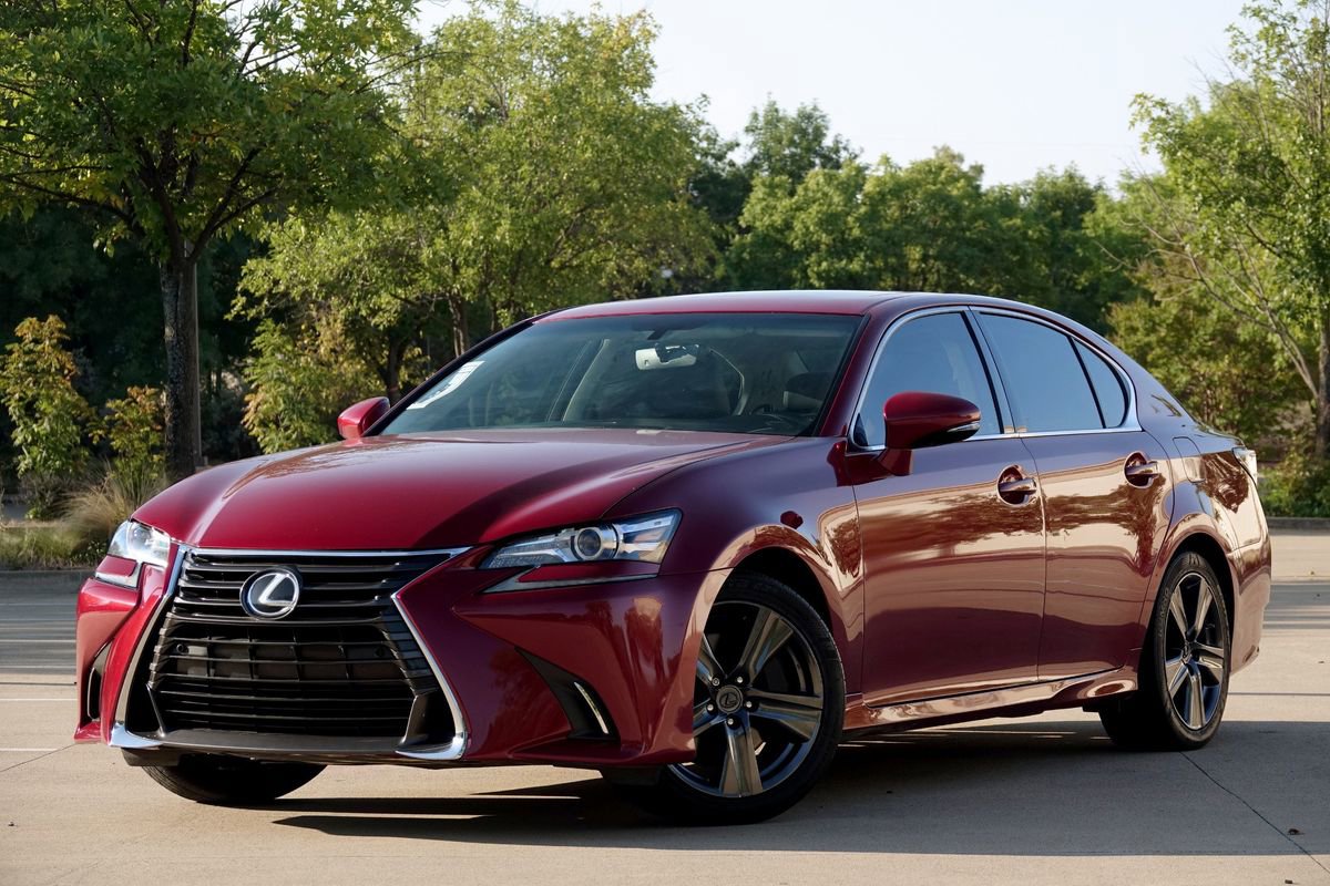 Used 2016 Lexus GS 200t image 2