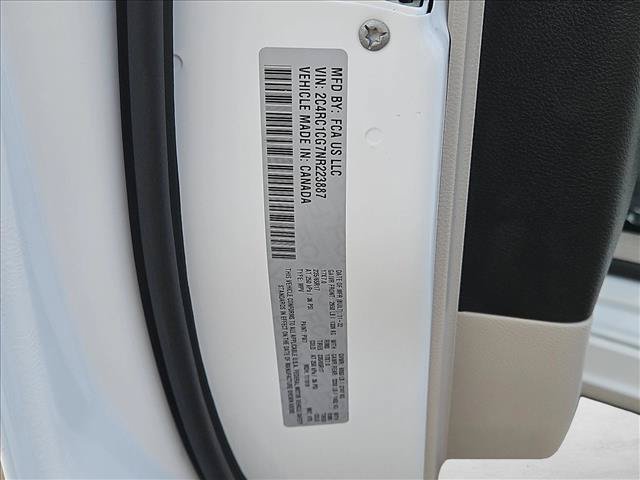 Used 2022 Chrysler Voyager LX FWD image 24