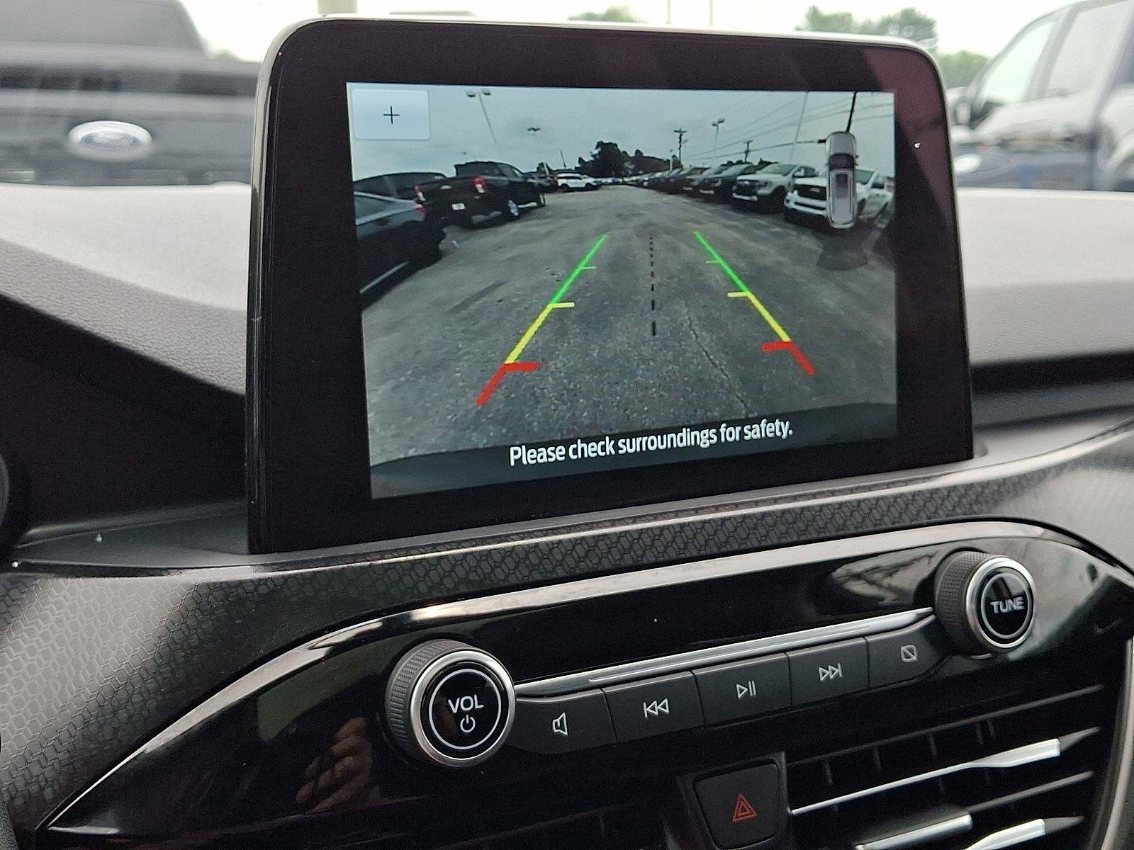 Certified 2022 Ford Escape SEL w/ SEL Stealth AWD Package image 19