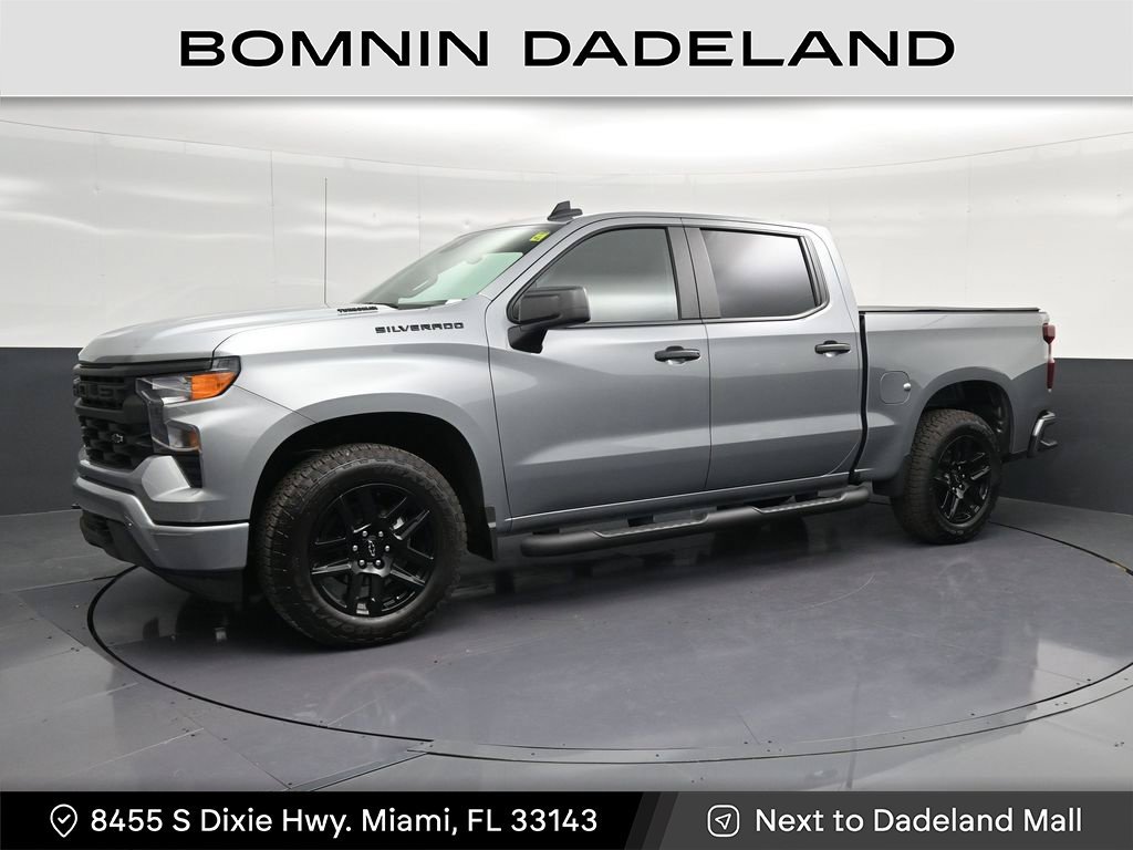 Used 2026 Chevrolet Silverado 1500 Custom w/ Turbomax Blackout Package RWD image 1