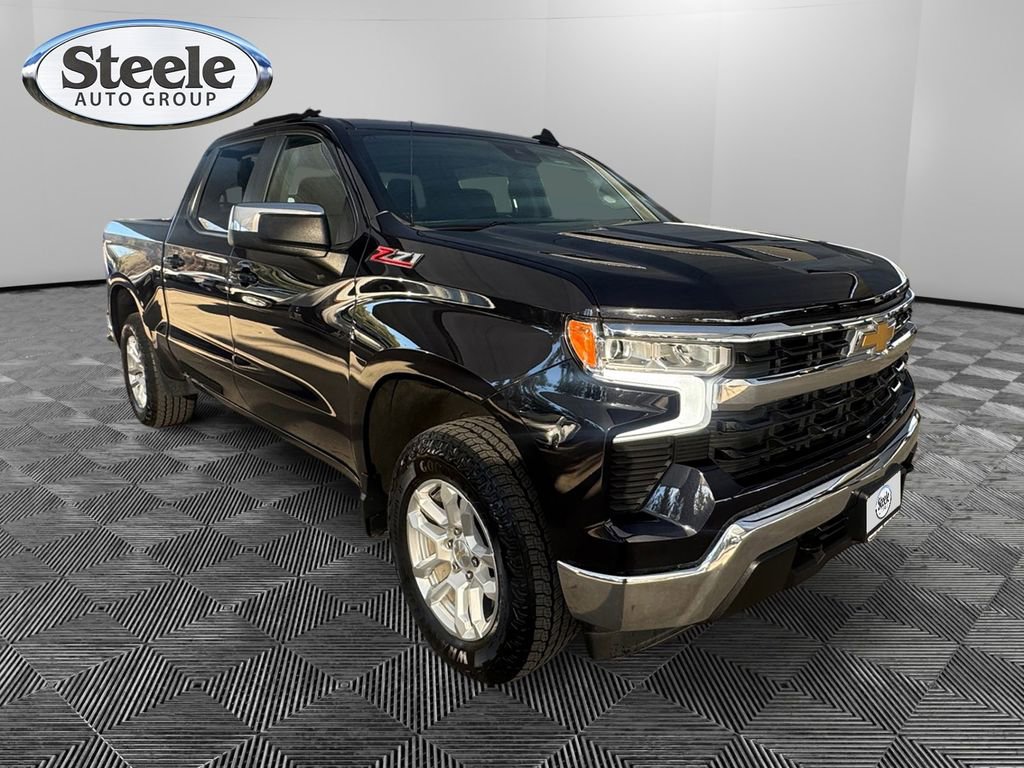 Used 2023 Chevrolet Silverado 1500 LT image 7