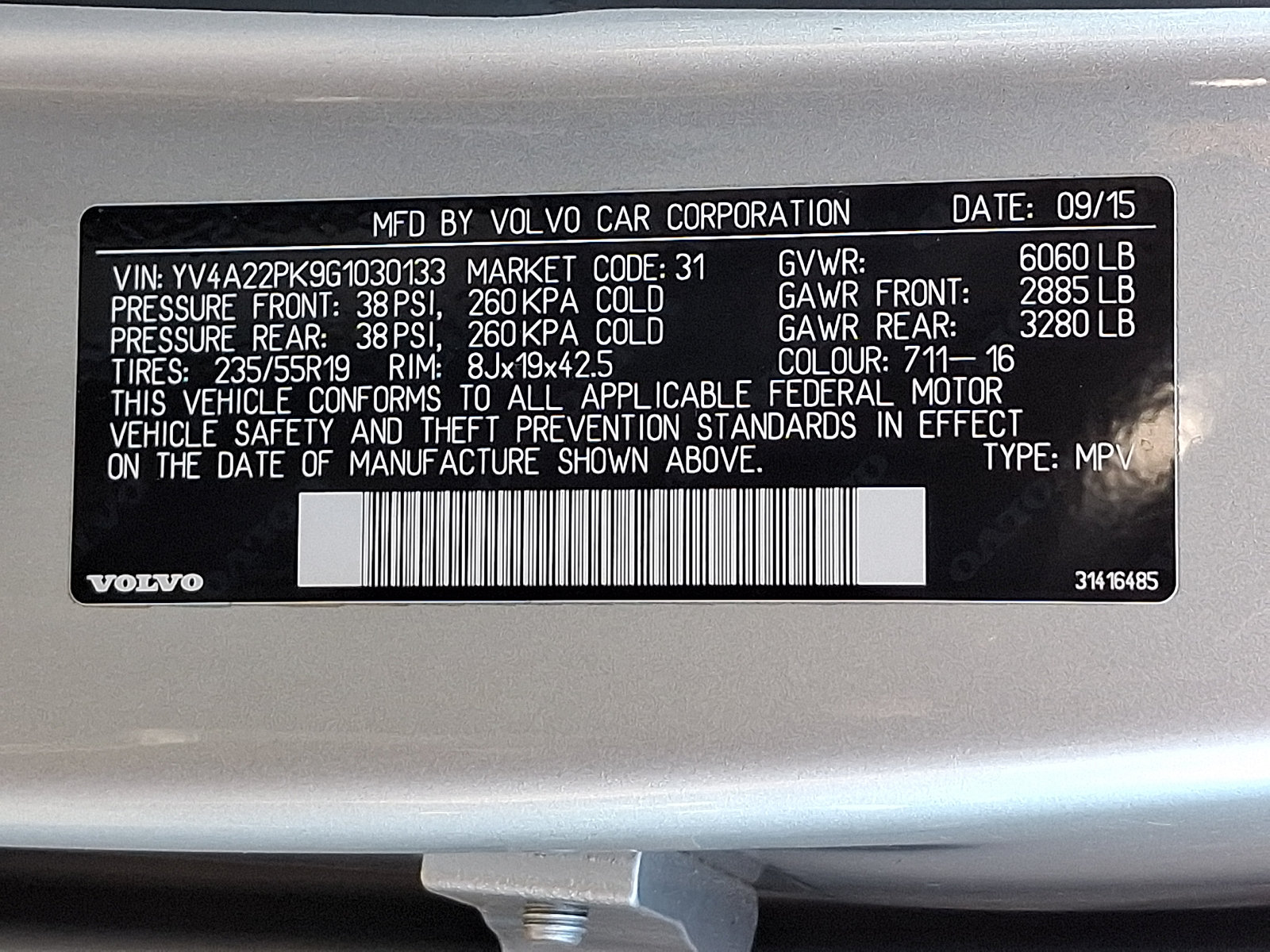 Used 2016 Volvo XC90 T6 Momentum w/ Momentum Plus Package AWD/4WD image 27