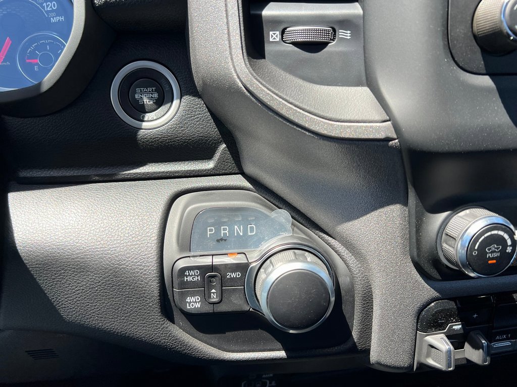 New 2024 RAM 3500 Tradesman image 20