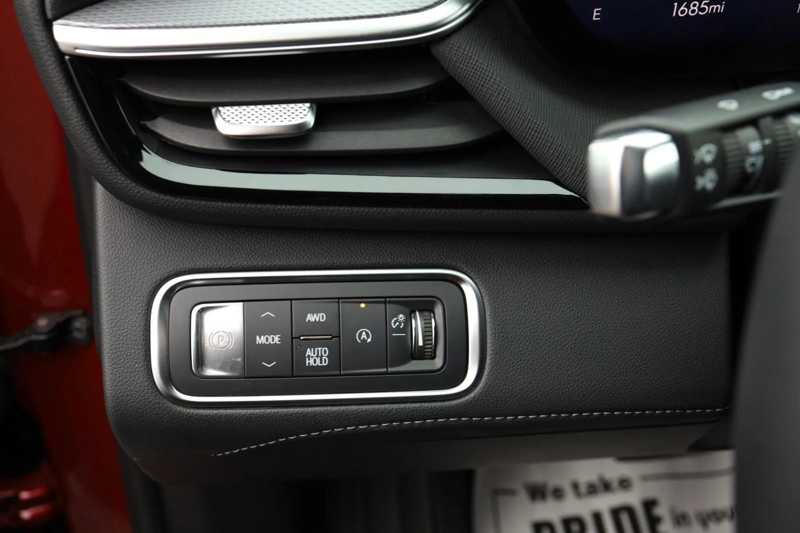 Used 2025 Buick Enclave Sport Touring w/ Super Cruise Package AWD/4WD image 21