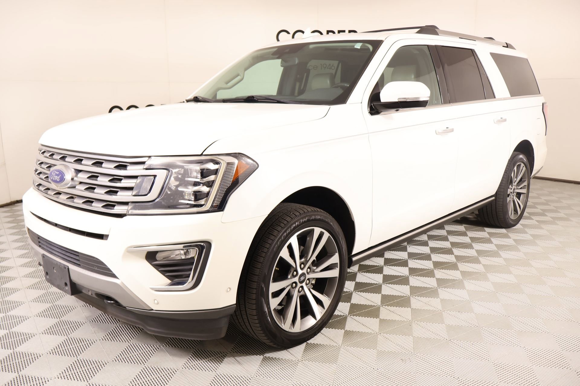 Used 2020 Ford Expedition Max Limited w/ Equipment Group 302A AWD/4WD image 11
