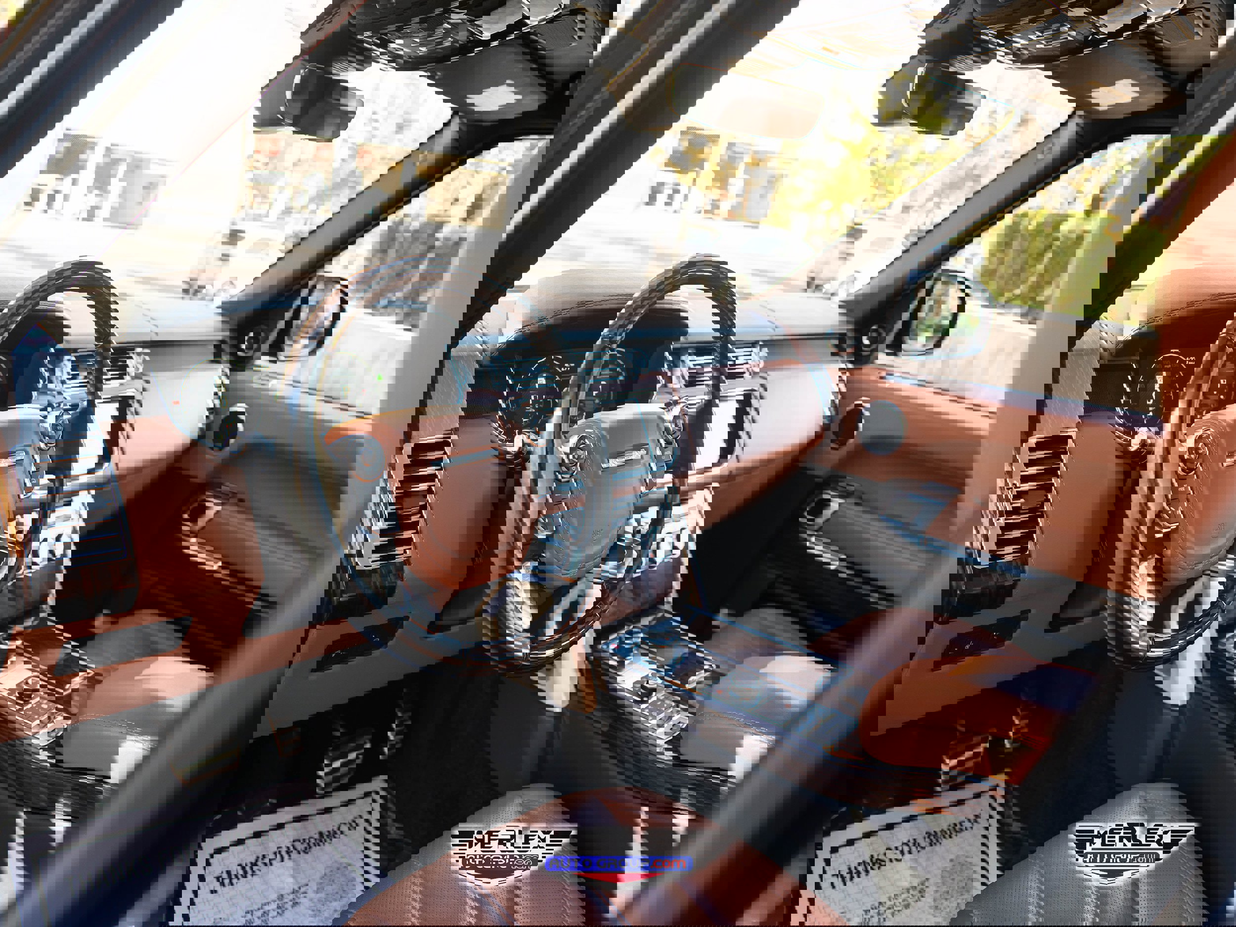 Used 2017 Land Rover Range Rover Autobiography image 13