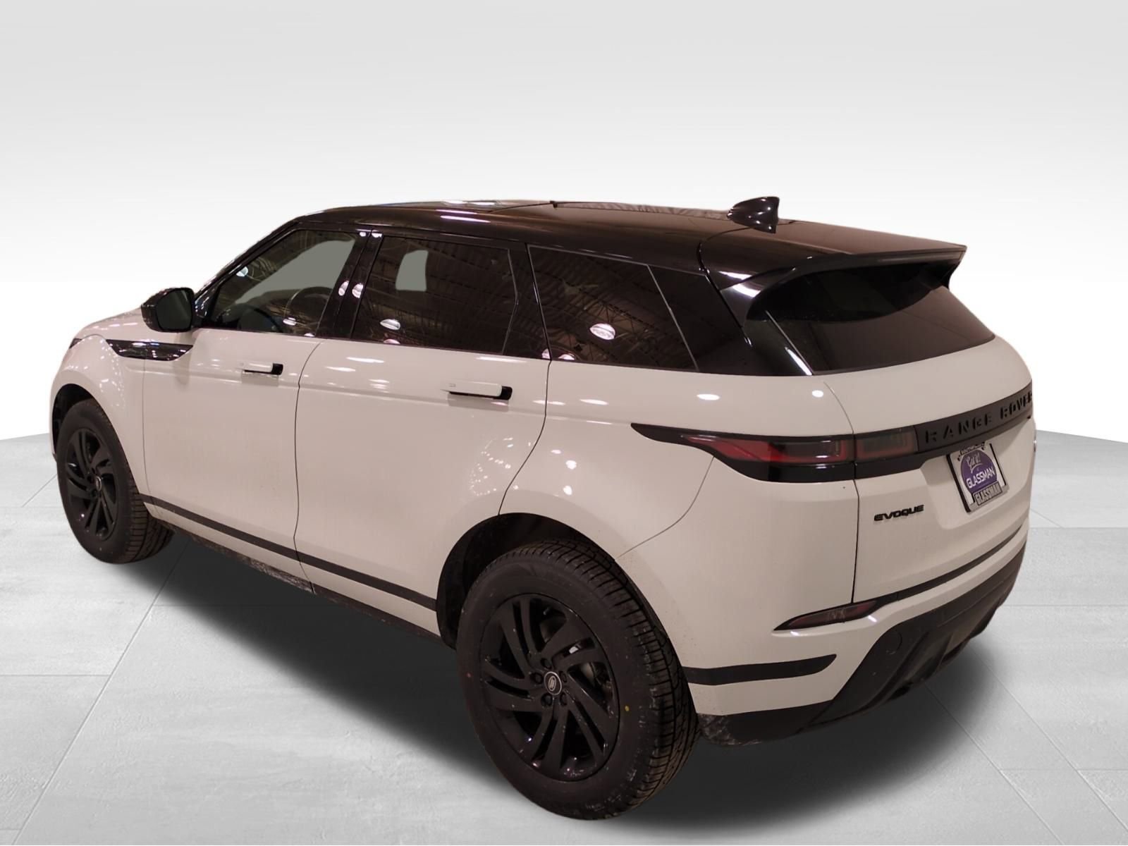 Used 2023 Land Rover Range Rover Evoque S image 6
