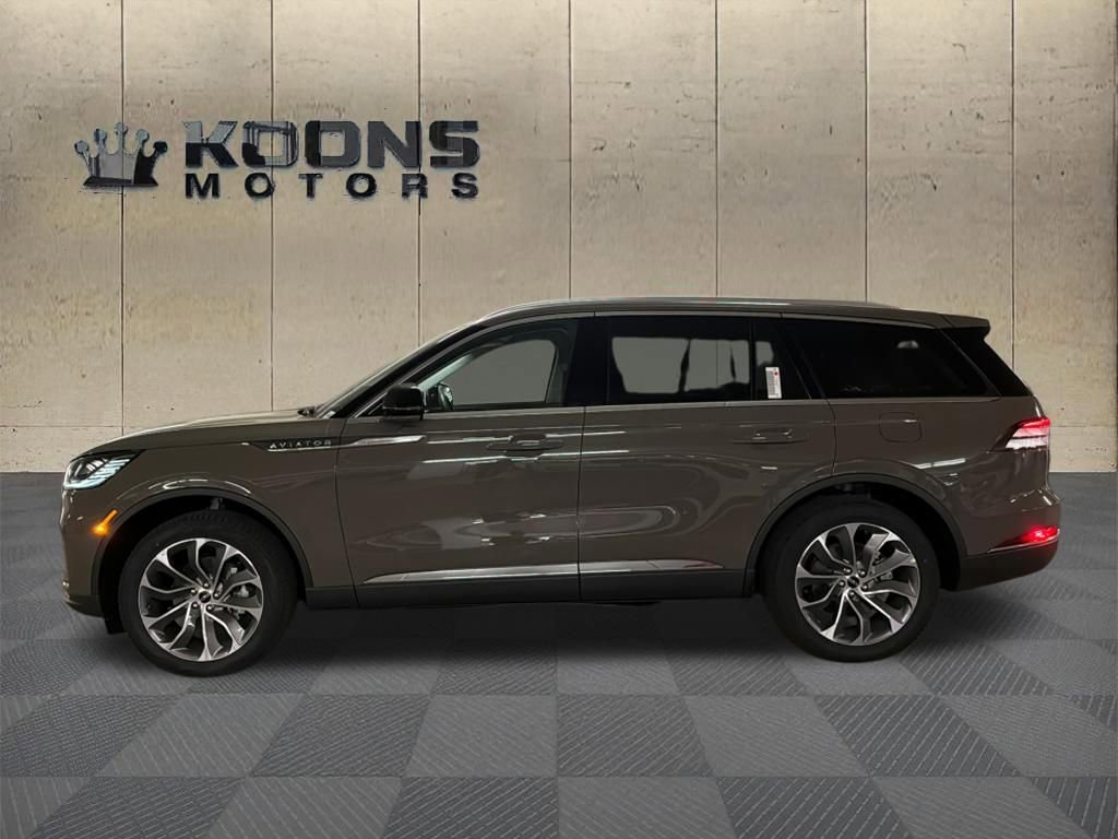 New 2026 Lincoln Aviator Reserve AWD/4WD image 4