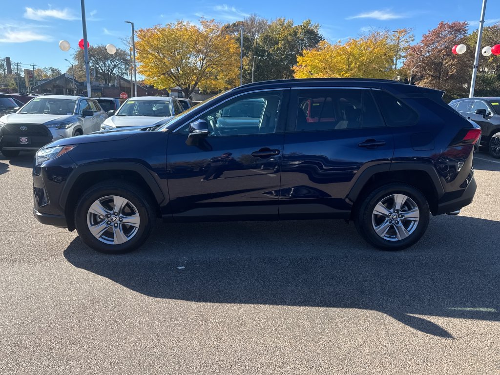 Used 2024 Toyota RAV4 XLE w/ Convenience Package AWD/4WD image 4