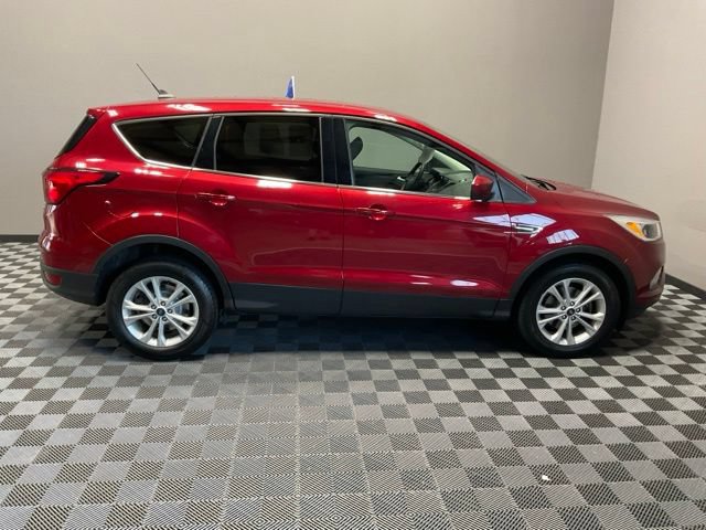 Used 2019 Ford Escape SE FWD image 7